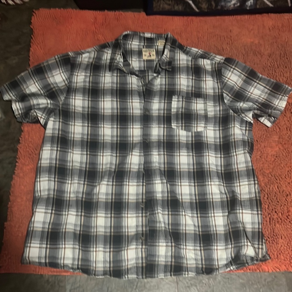 ⭐️ Bass pro red head brand short sleeve flannel